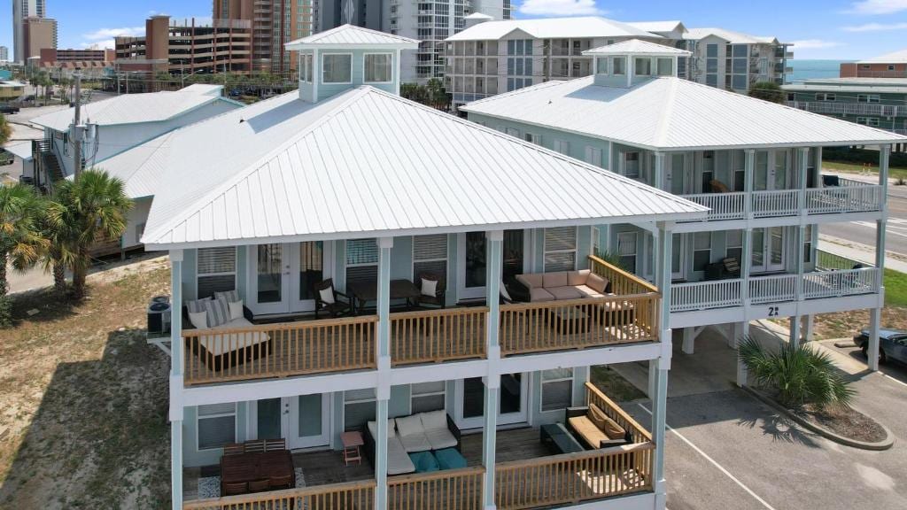 Spinnaker Pointe condos in Gulf Shores